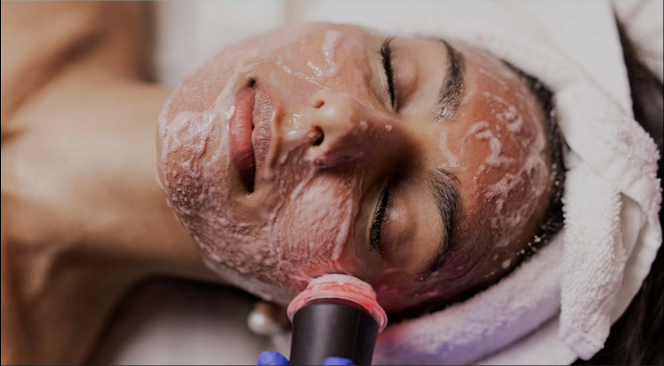 Oxygeneo facial